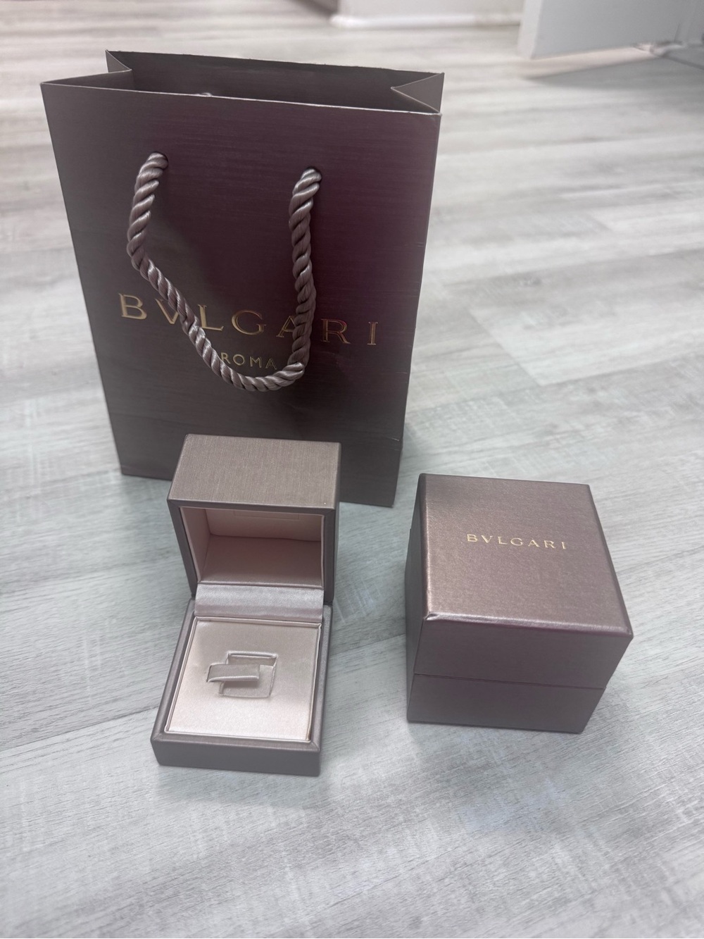 Bvlgari bulgari ring boxes and bag (empty)